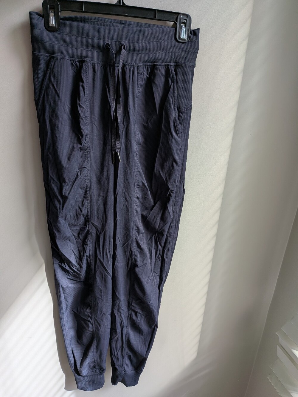 lululemon Dance Studio Joggers Size 4 TALL LENGTH Black Night Discontinued Color